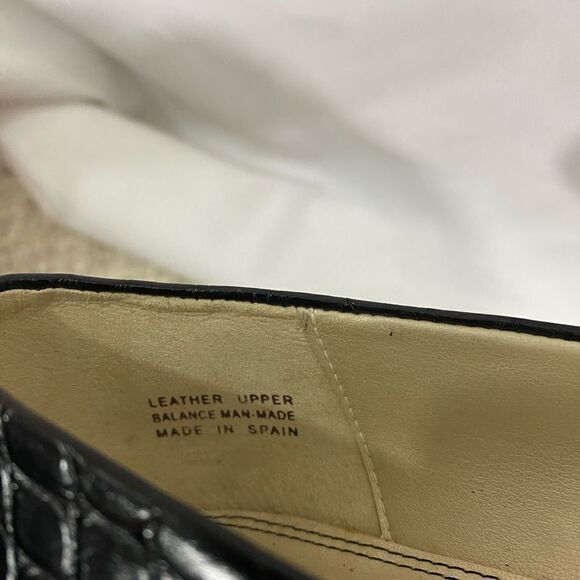 Talbots Black Pumps - Picture 8 of 9